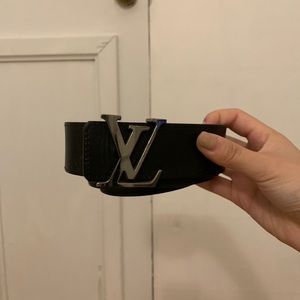 Louis Vuitton Black/Brown Reversible size 85 cm